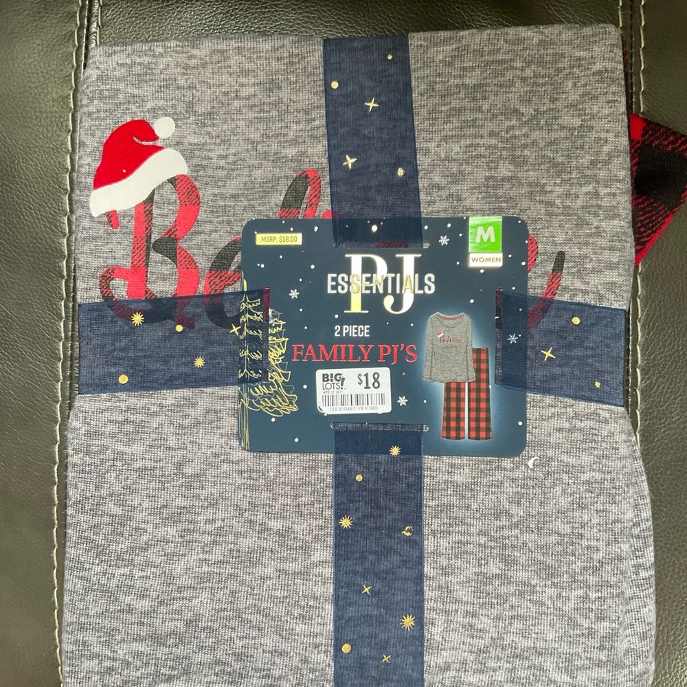 Women’s Christmas pjs